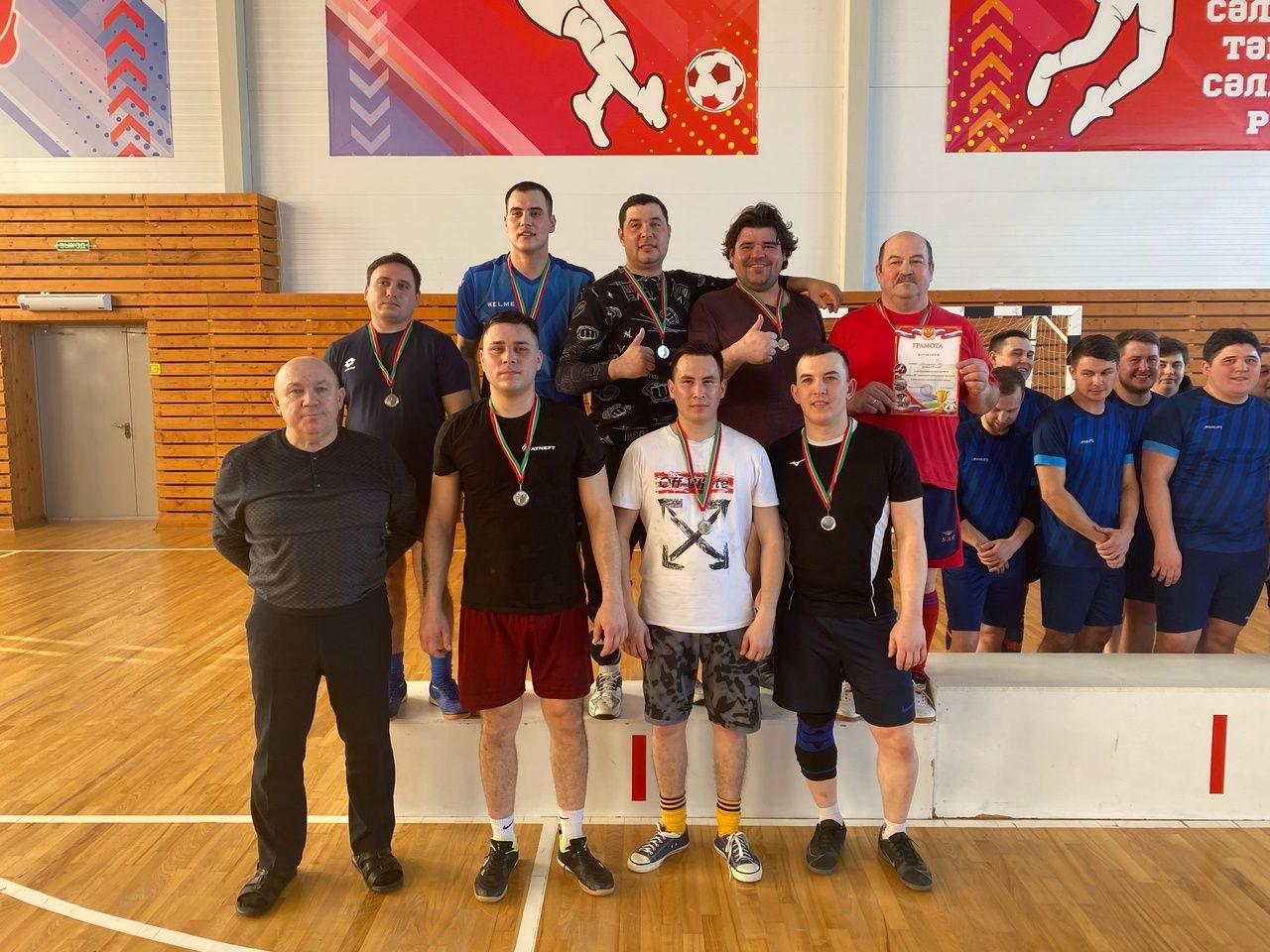 Команда Старокаширского СП победила на турнире по мини-футболу