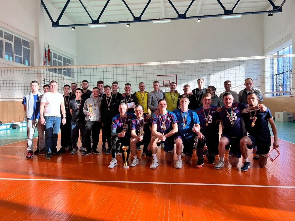 Волейбольные команды района заняли призовые места в Мензелинске