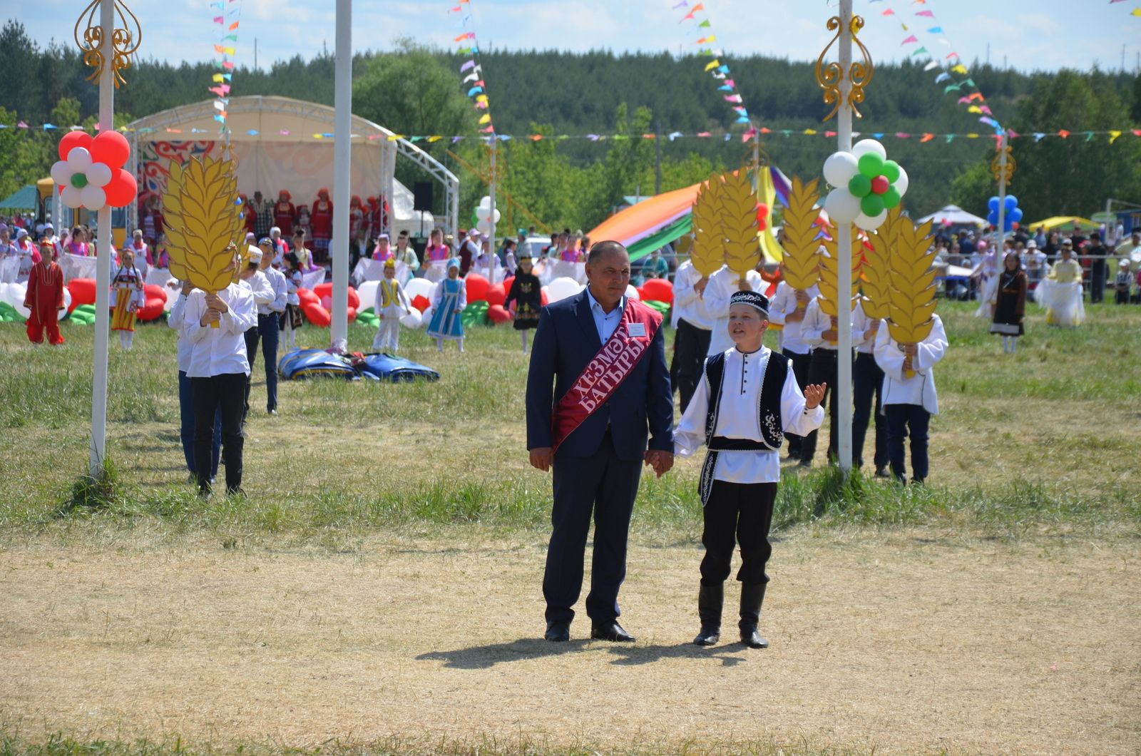 Район Сабан туе зур тантана төсендә башланды