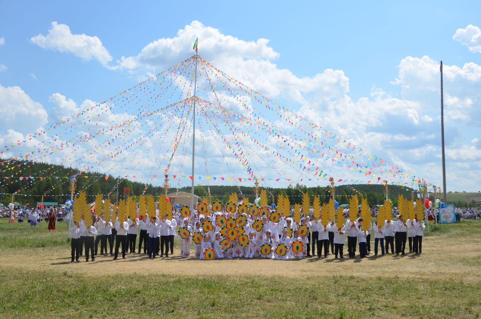 Район Сабан туе зур тантана төсендә башланды