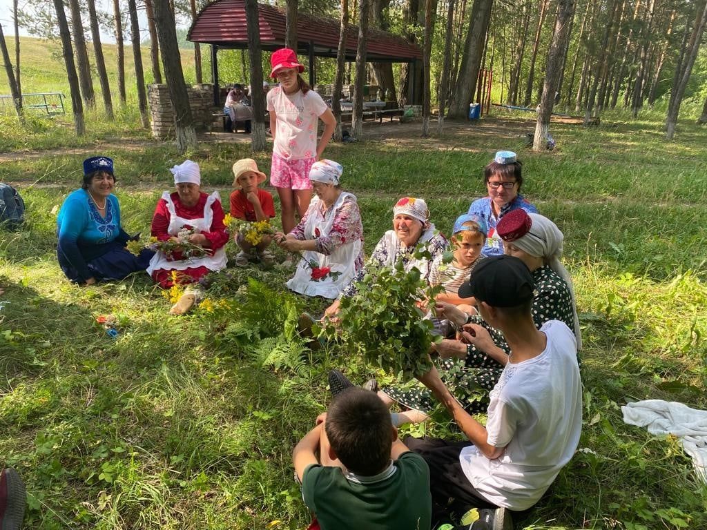 «Ак калфак»лылар файдалы сәфәр кылдылар