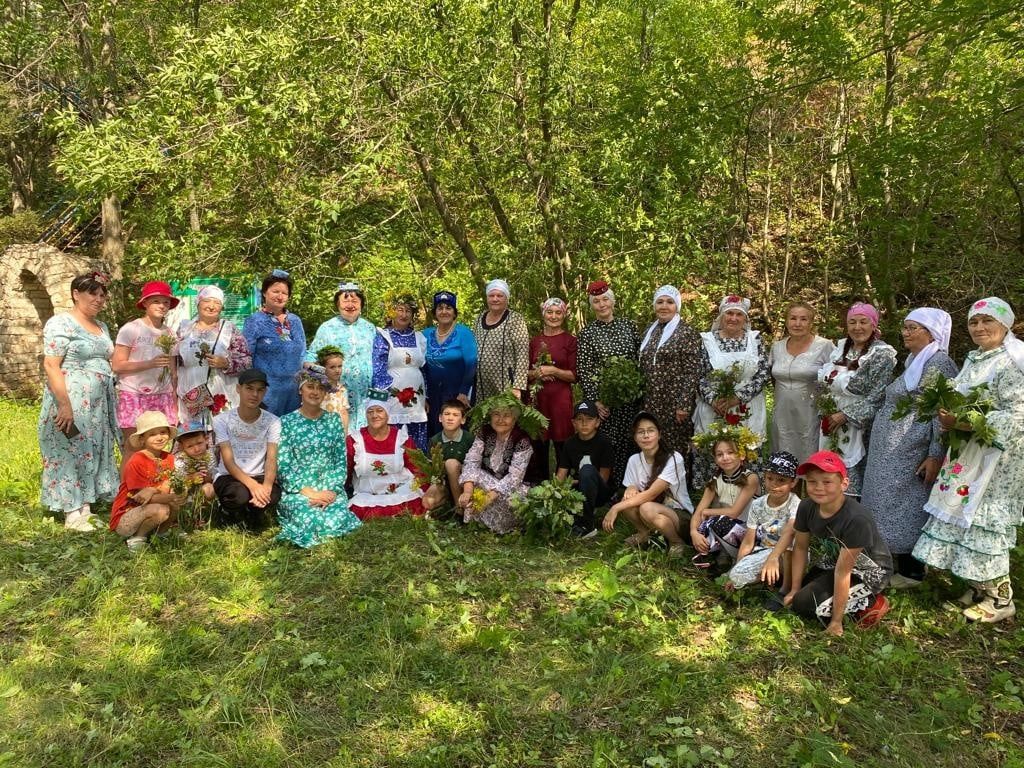 «Ак калфак»лылар файдалы сәфәр кылдылар