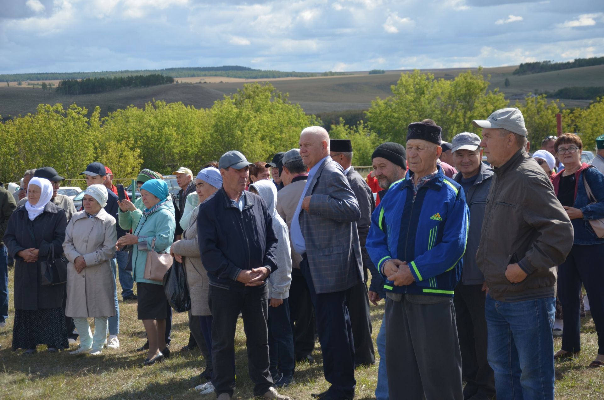 Яхшы Каранда авылдашлар очраштылар