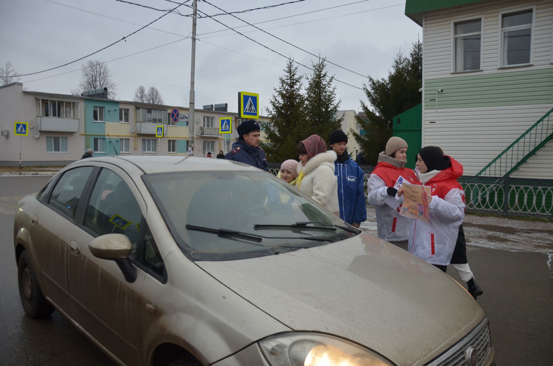 В Сарманово состоялась акция ко Дню памяти жертв ДТП