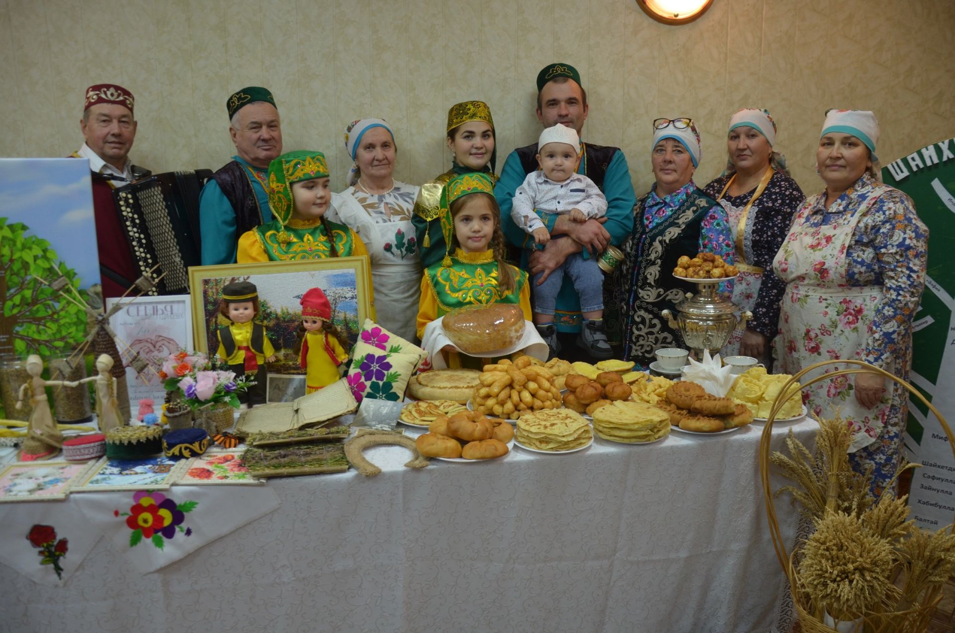 Шәйхетдиновлар гаиләсендә чокыр таба коймагы пешерү гадәте бар