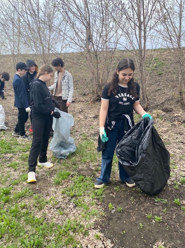 Учащиеся Петровскозаводской СОШ ответственно подходят к охране природы