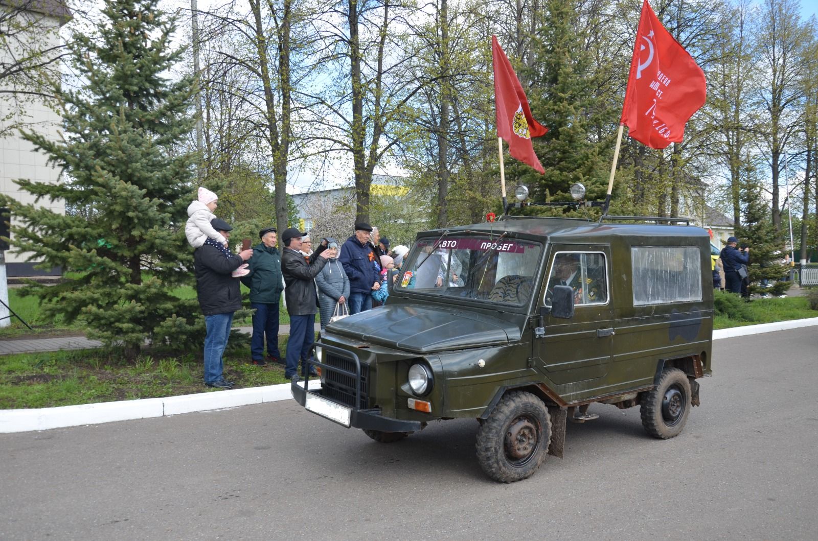 Ретромашиналар сугыш елларын искә төшерде