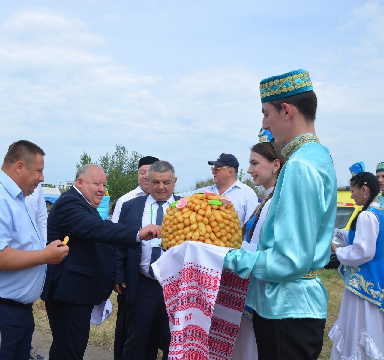 Сарманлыларны Саратовка кабат чакырып калдылар