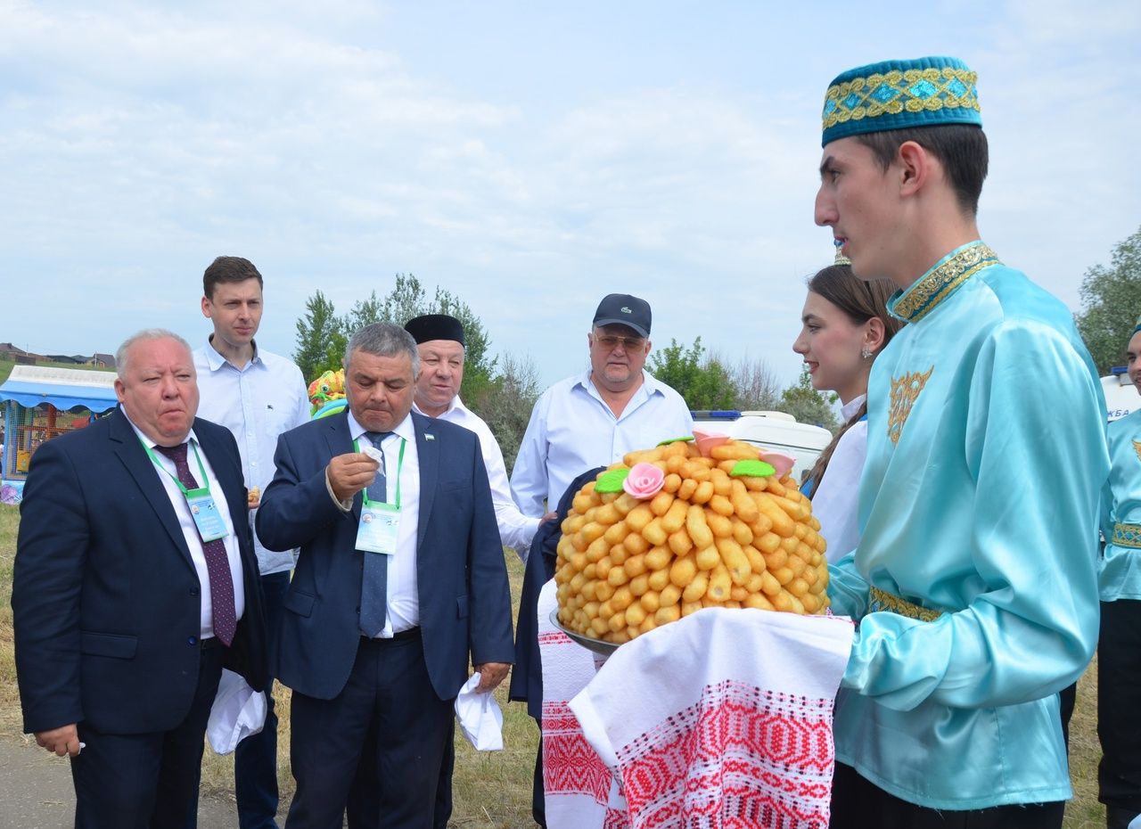 Сарманлыларны Саратовка кабат чакырып калдылар