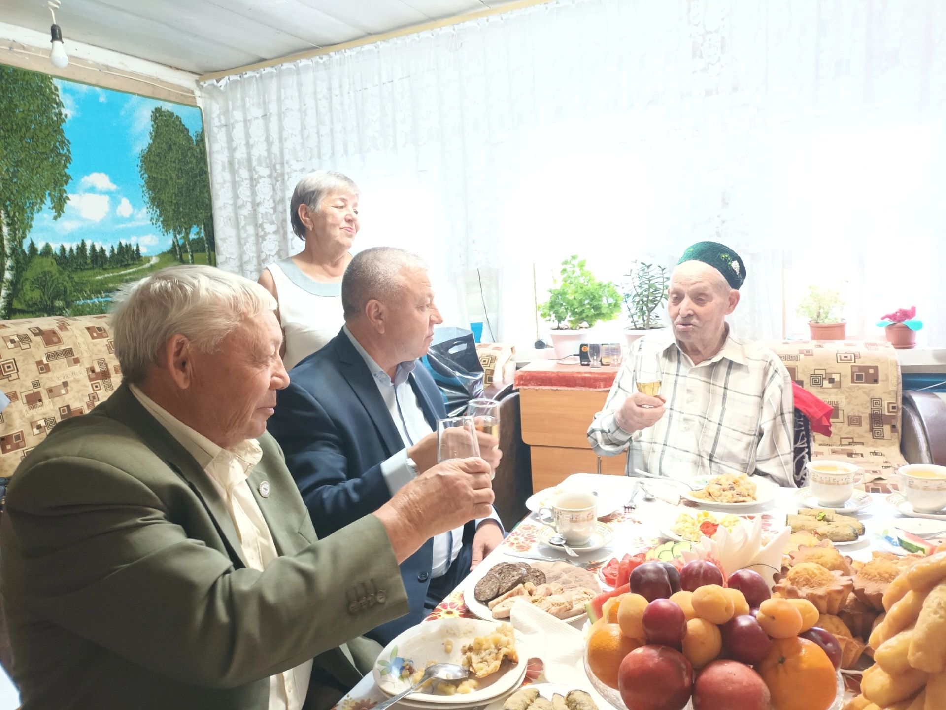 Районның Бөек Ватан сугышы ветераны Шәрипҗан Әхмәтҗановка 100 яшь тулды