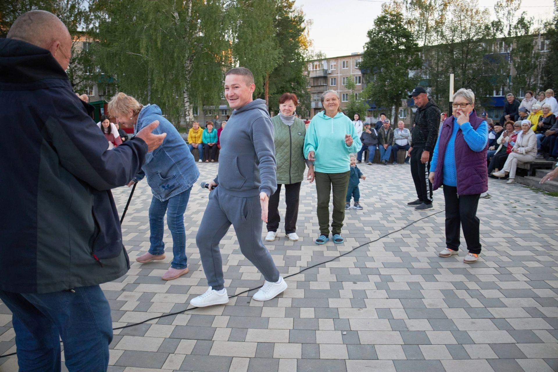 Большие семейные выходные в поселке Джалиль