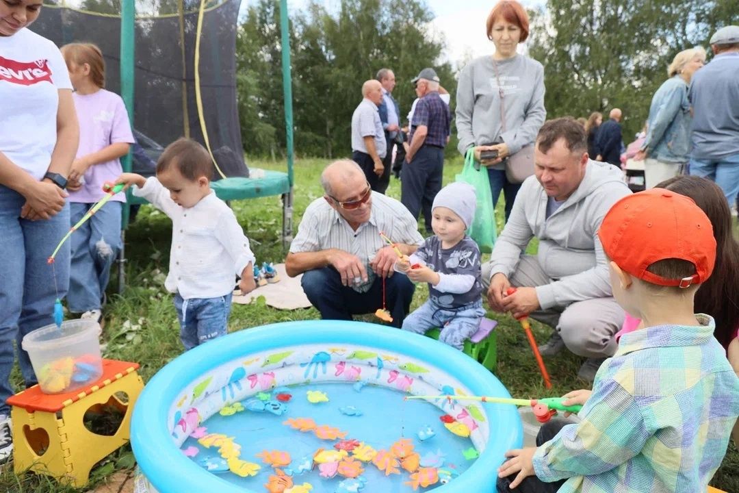 Фоторепортаж с праздничной  программы «Туган авылым – гомер бишегем» посвященная 100-летию деревни Новый Мензелябаш Сармановского района