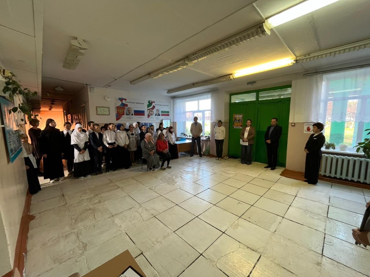 В Иляксазской школе открыли Парту Героя