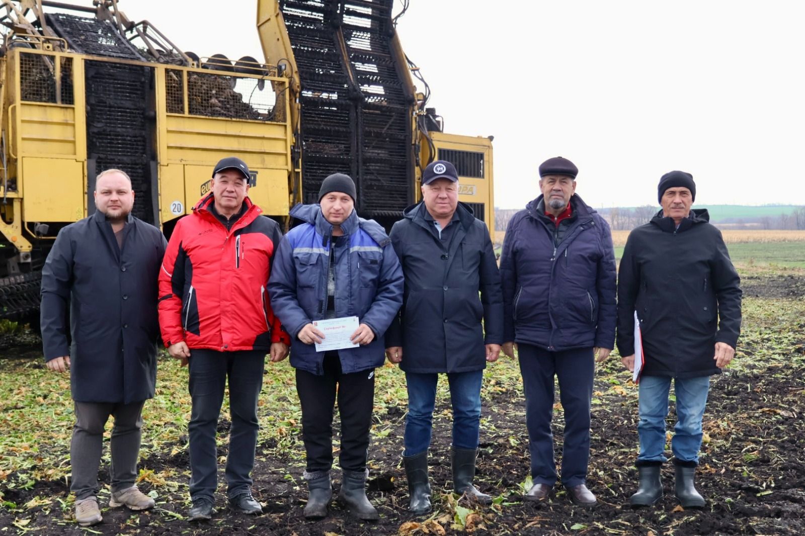 В районе наградили лучших по уборке сахарной свеклы