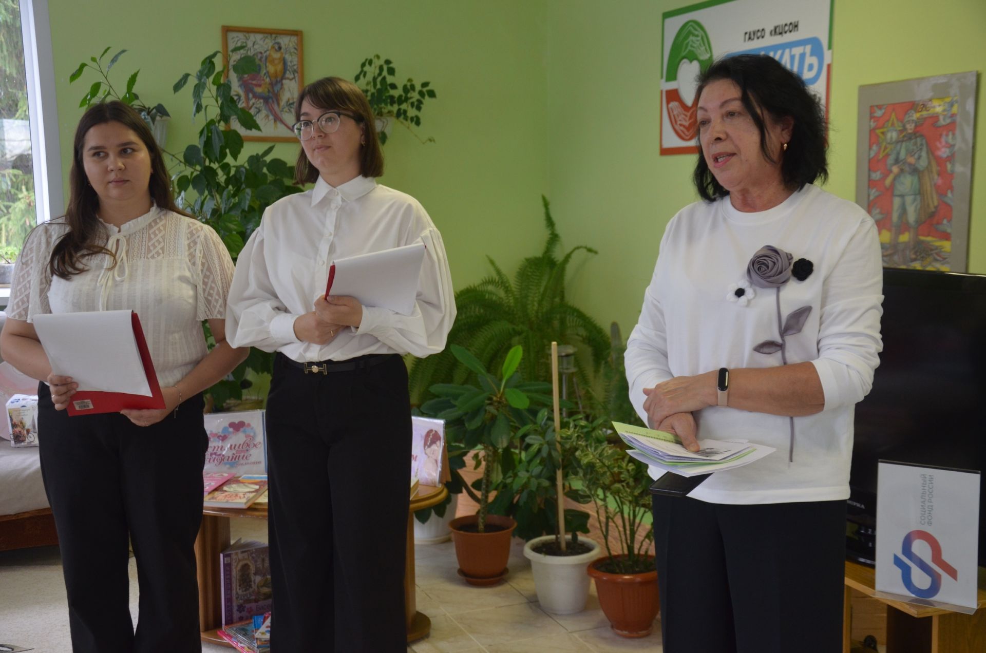 “Шәфкать” үзәге булачак әниләрне кунакка чакырды