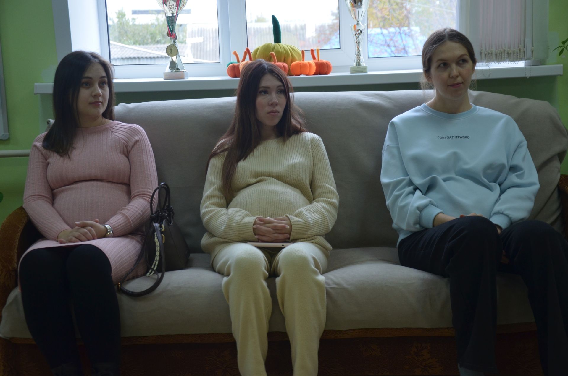 “Шәфкать” үзәге булачак әниләрне кунакка чакырды