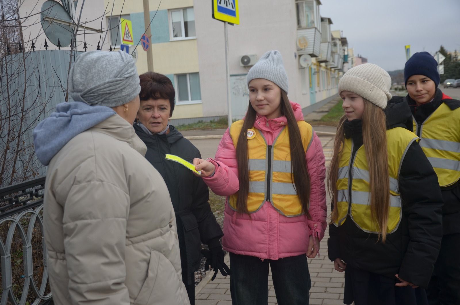 В Сарманово состоялась акция ко Дню памяти жертв ДТП