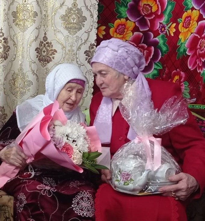 Мәрьям апа «Сарман»ны бүген дә күзлексез укый