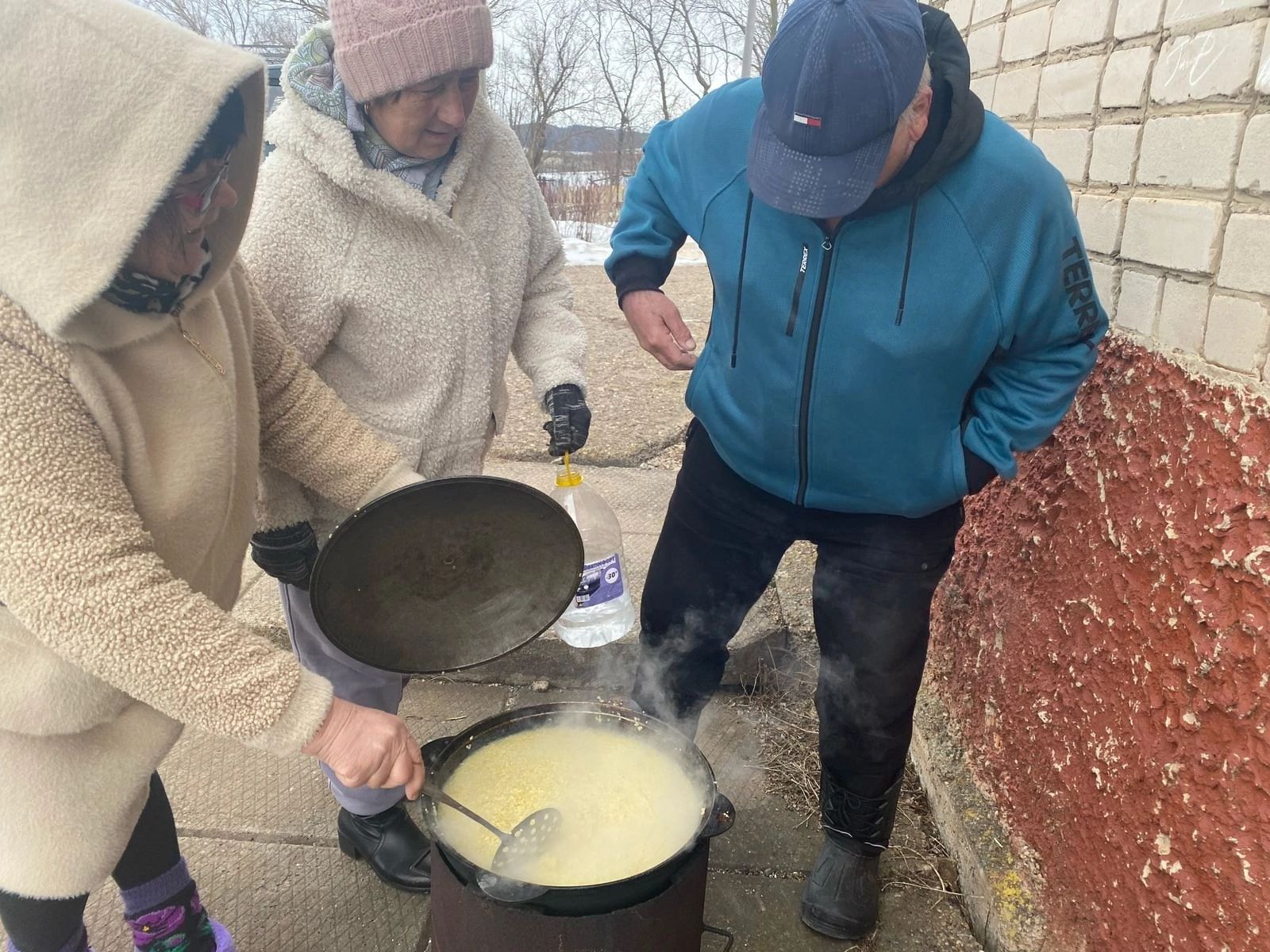 Сарманга Нәүрүзбикә килде