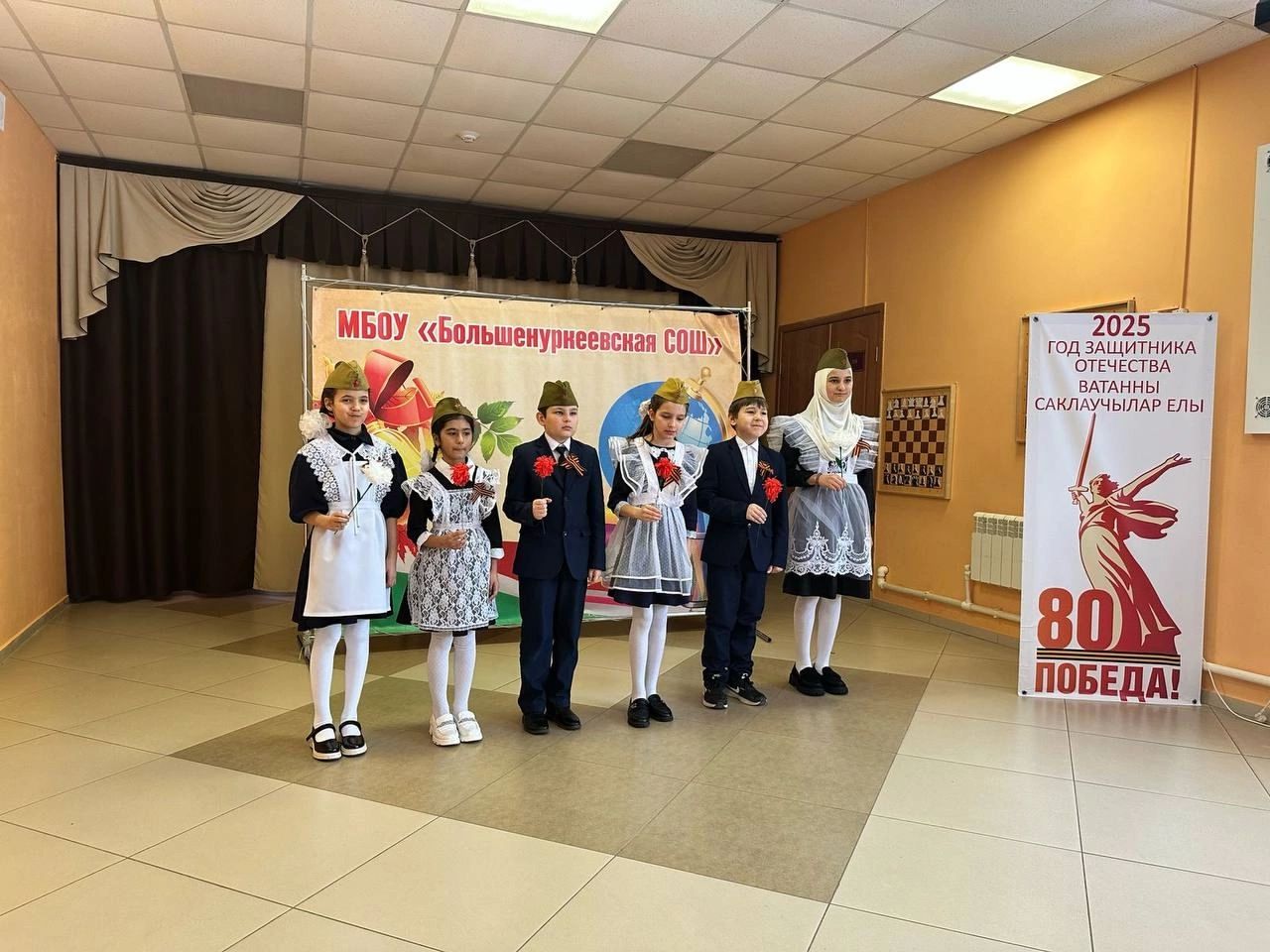 В Большенуркеевской СОШ состоялся фестиваль военно-патриотической песни