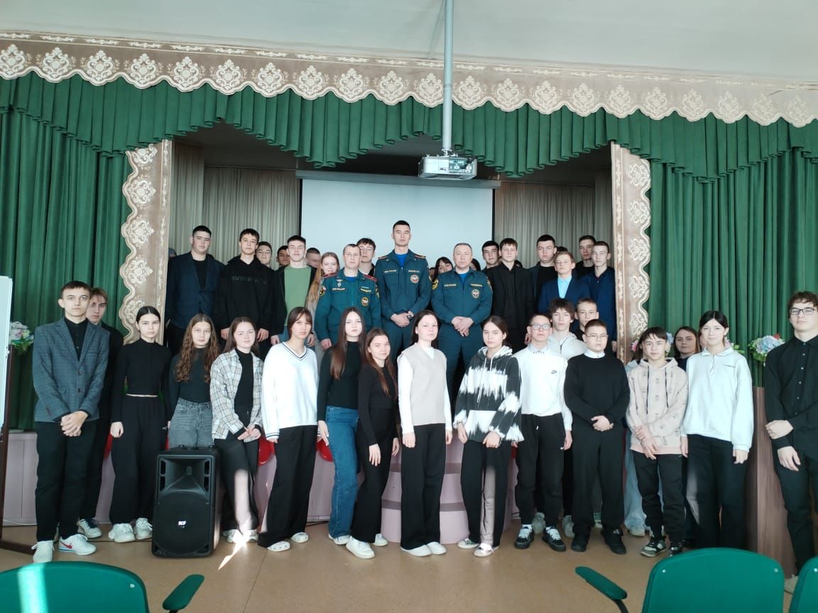 Район укучылары янгынчылар булырга әзерләнәләр