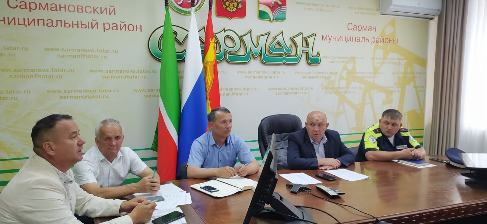 В районе рассмотрели вопросы по безопасности дорожного движения