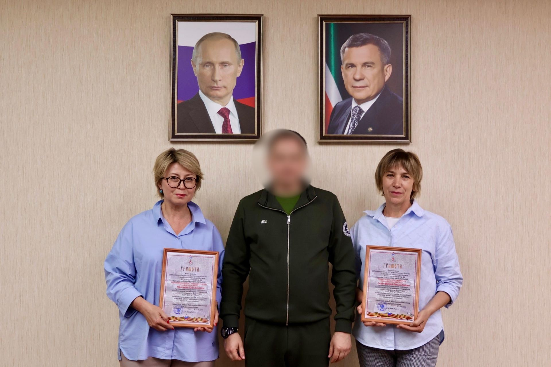 Участник СВО передал экспонат в музей Сарманово