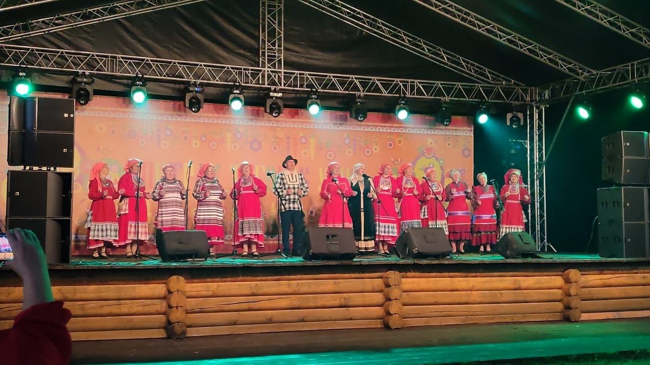 Ләкелеләр Питрау бүләкләренә ия булдылар
