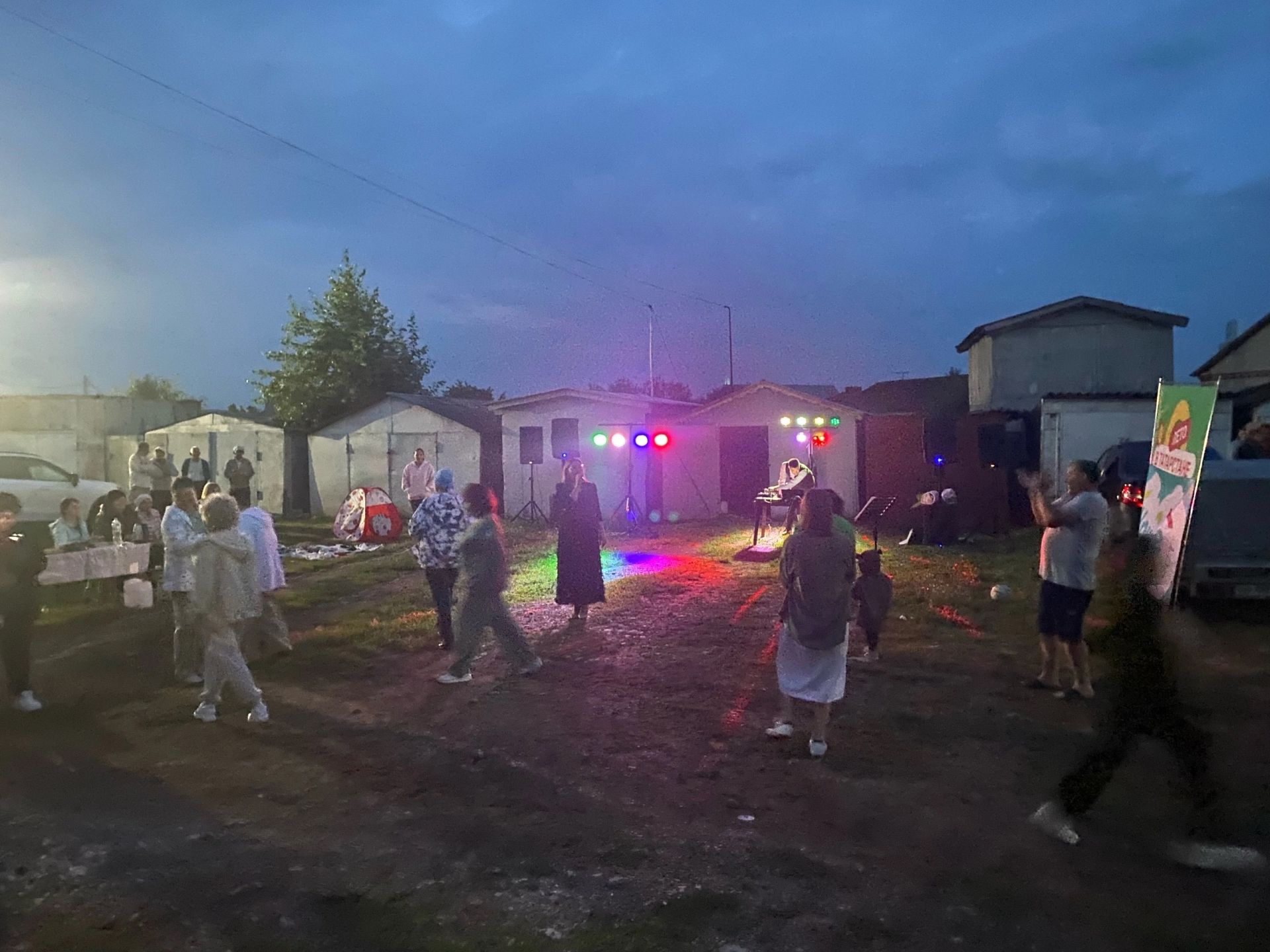 Сарманда күршеләр бәйрәм иттеләр