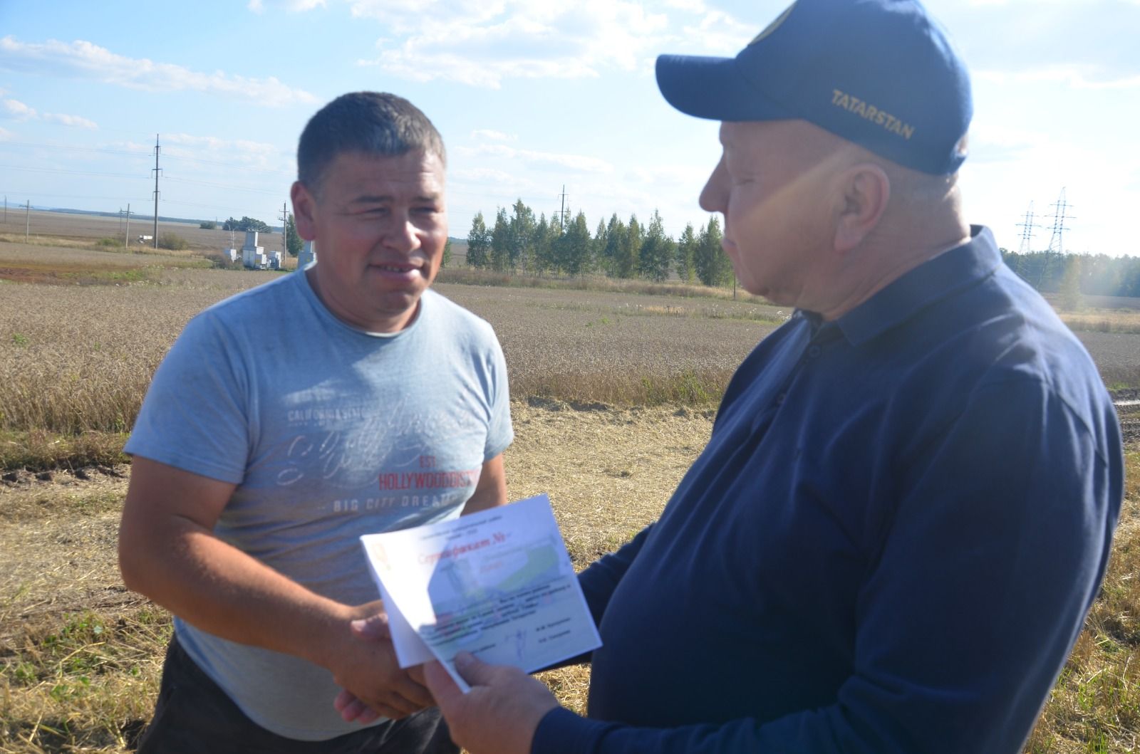 В районе наградили передовиков уборки