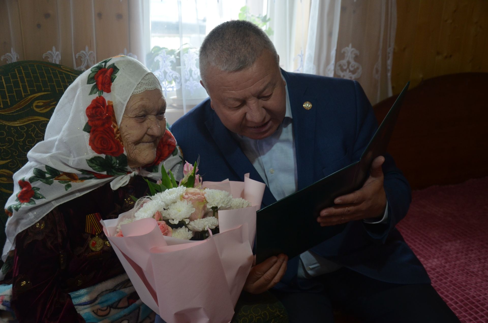Вәсилә апаны 103 яше белән котладылар