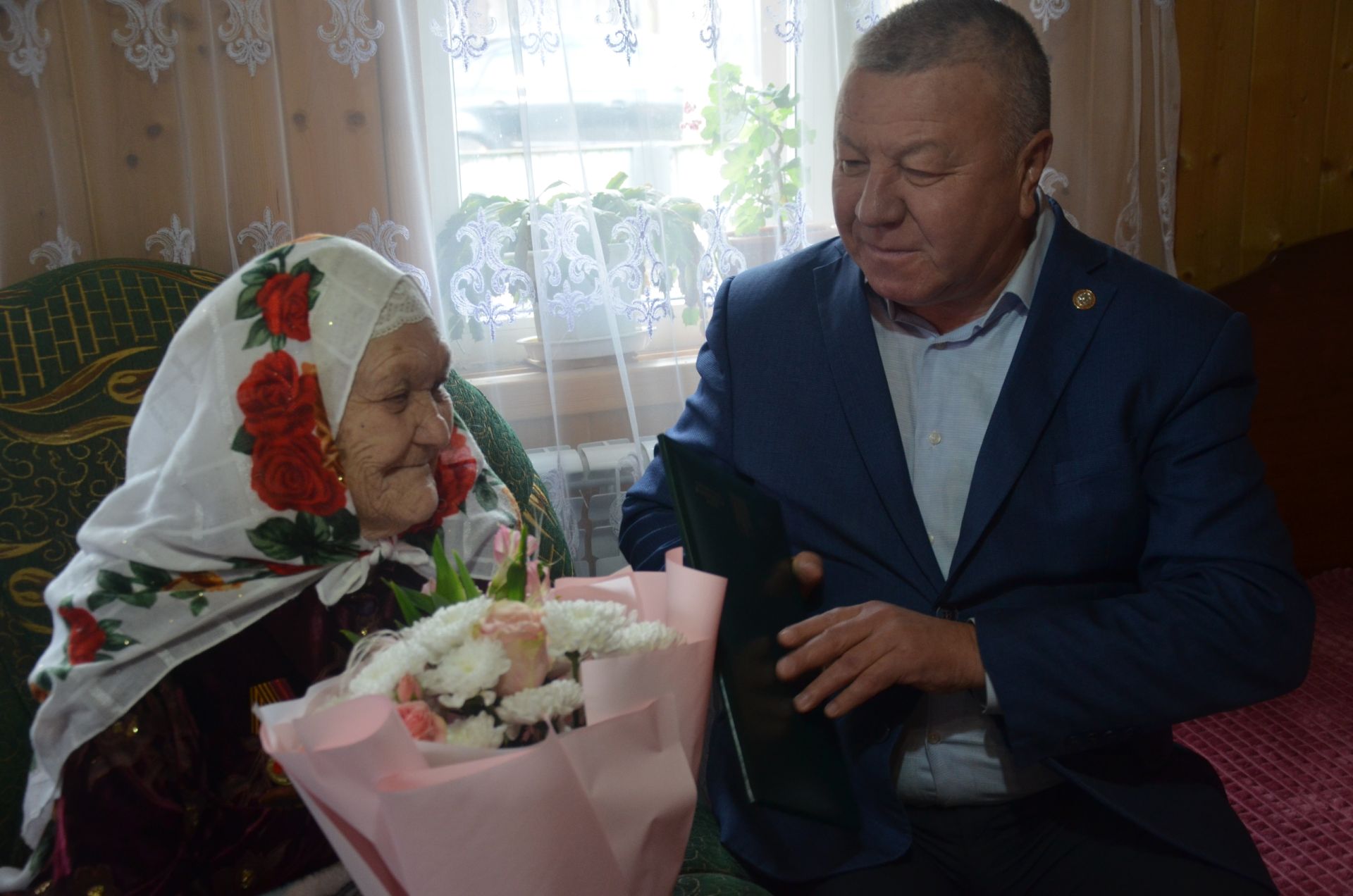 Вәсилә апаны 103 яше белән котладылар