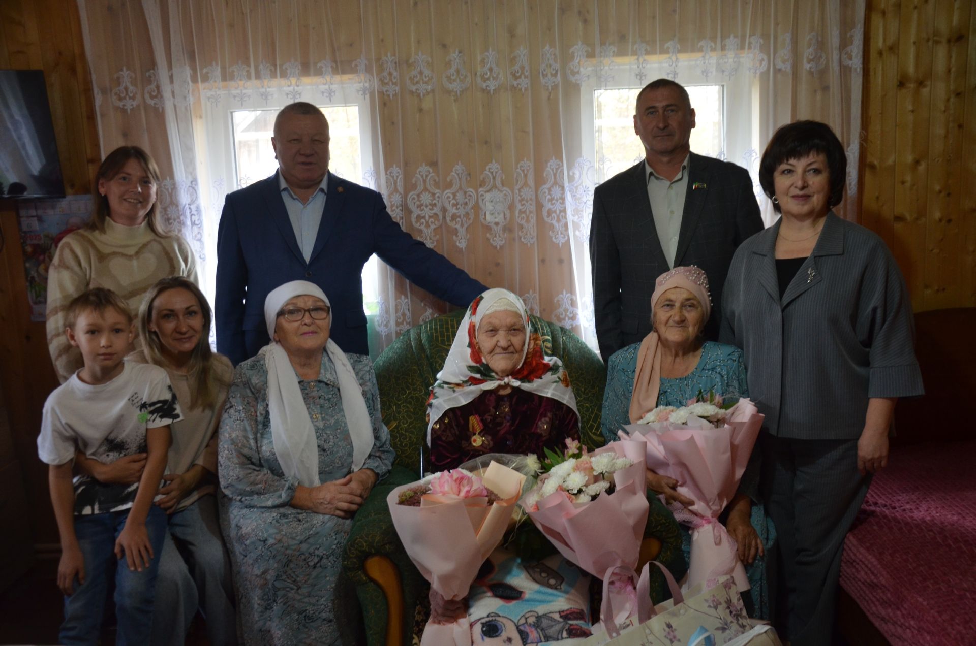 Вәсилә апаны 103 яше белән котладылар