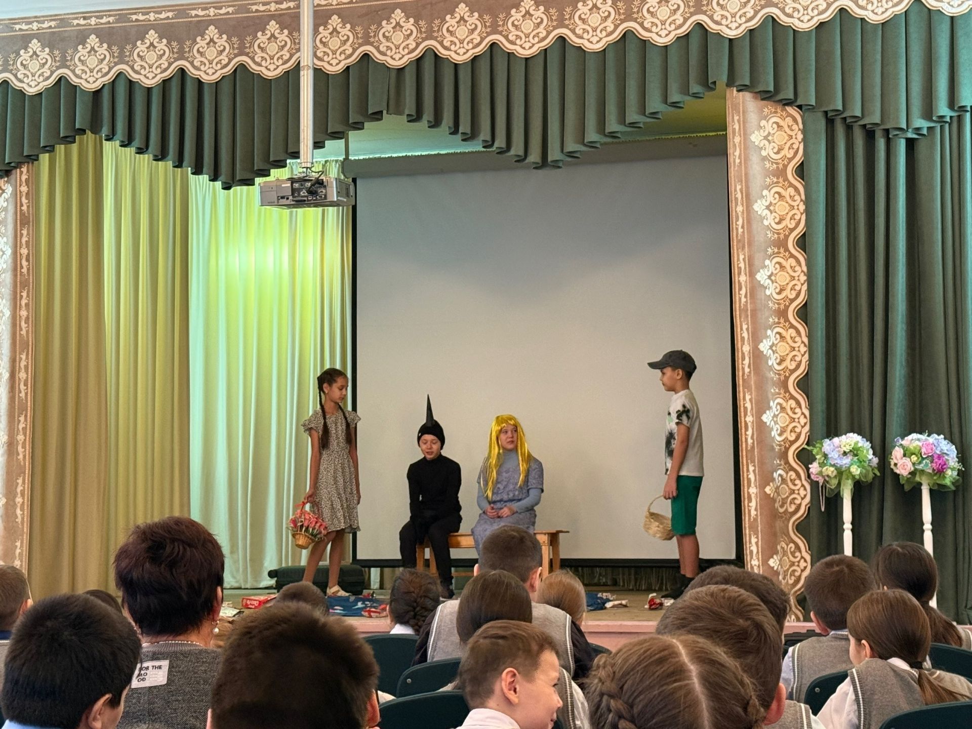 Эко-сказка от театрального кружка Сармановской гимназии