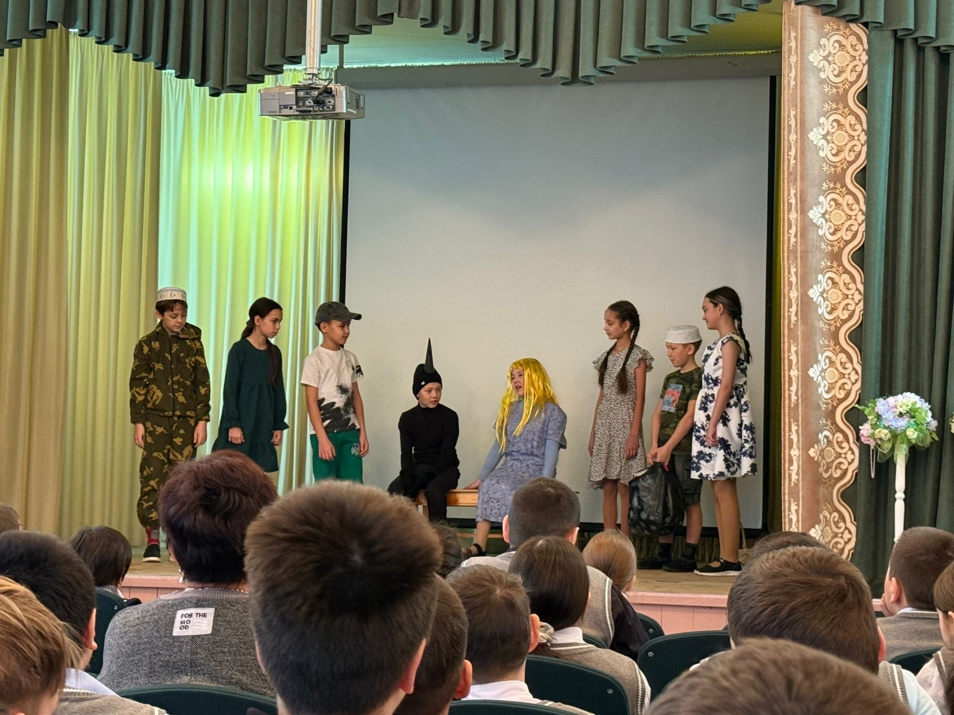 Эко-сказка от театрального кружка Сармановской гимназии