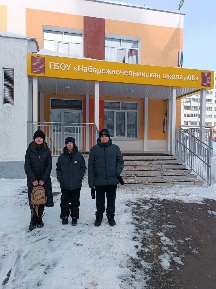 Сармановские гимназисты покорили сцену Набережных Челнов на творческом конкурсе