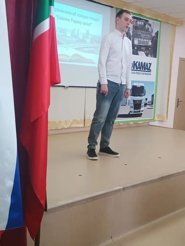 Сармановские гимназисты покорили сцену Набережных Челнов на творческом конкурсе