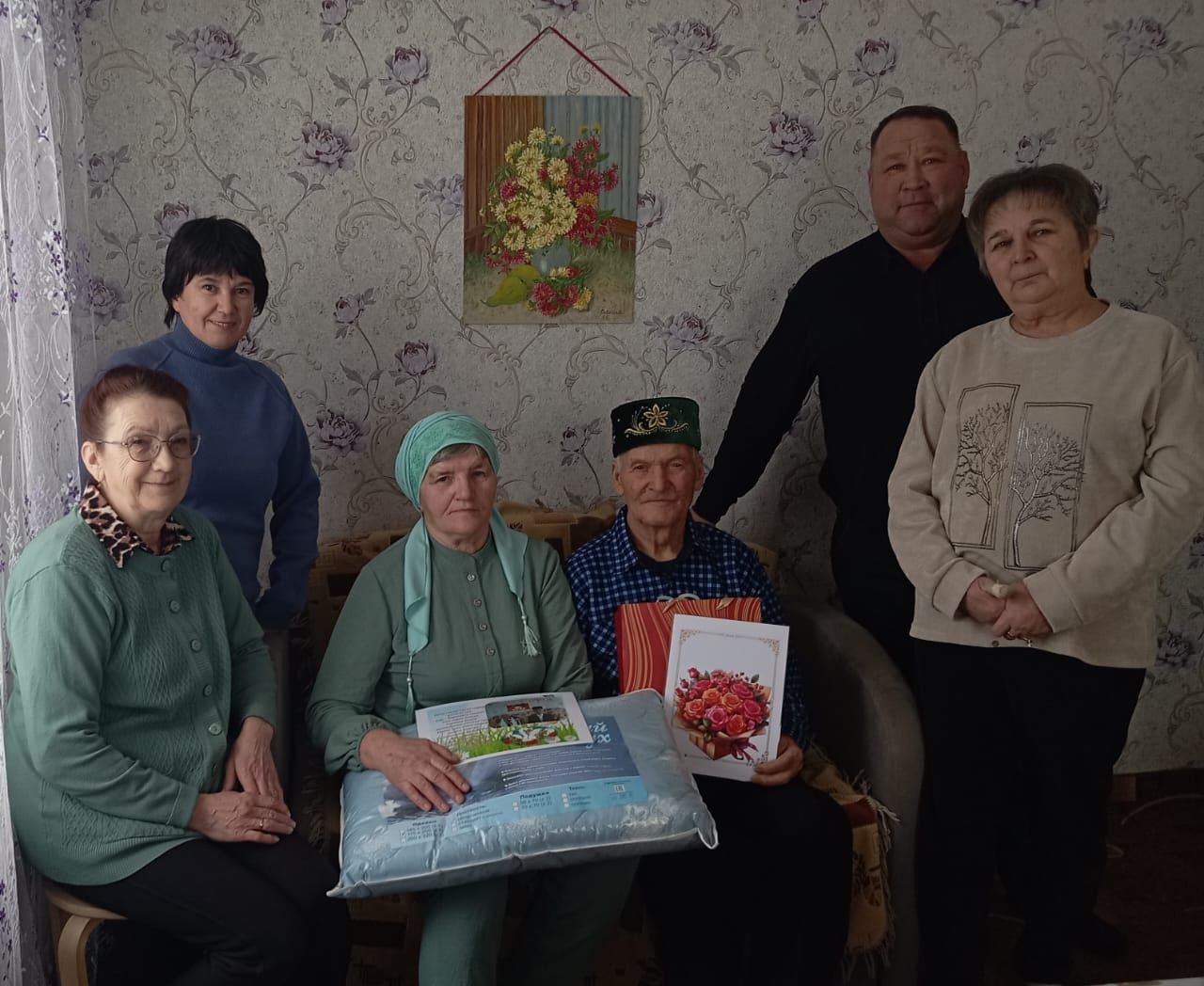 Урта Кәшердә яшәүче Гайфуллиннарны алтын юбилейлары белән котладылар