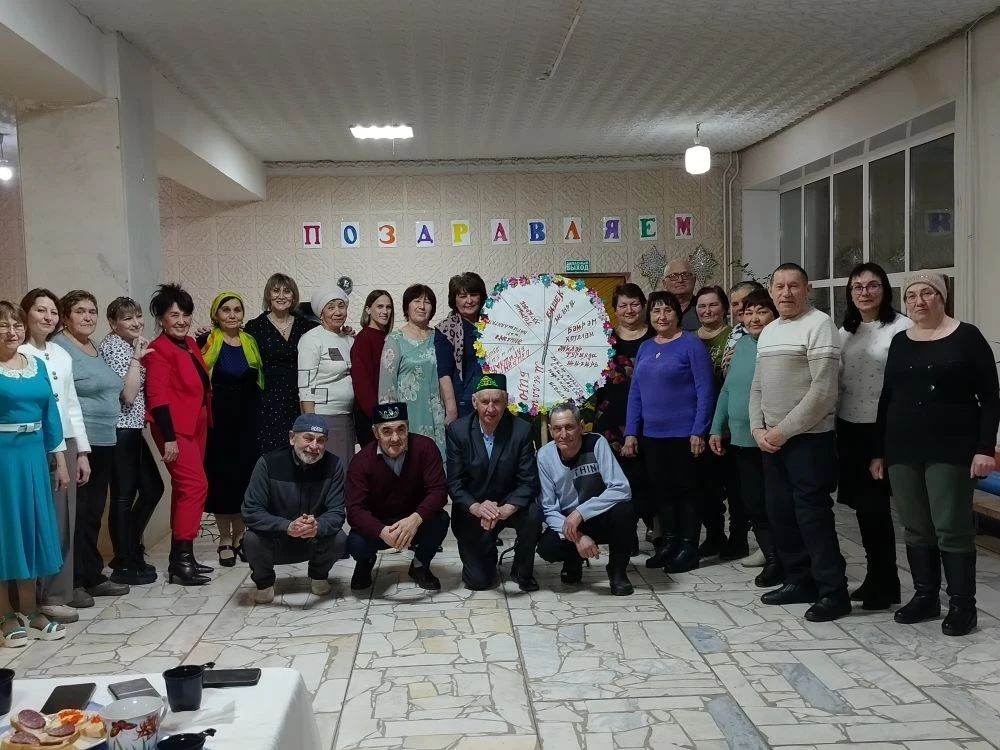 «Уңыш тәгәрмәче» Петровский Завод авылы халкына бәйрәм бүләк итте