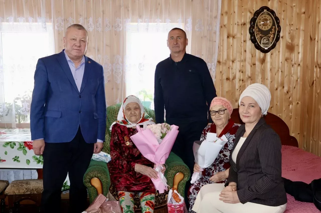 Долгожительниц Сармановского района поздравили с Международным женским днем