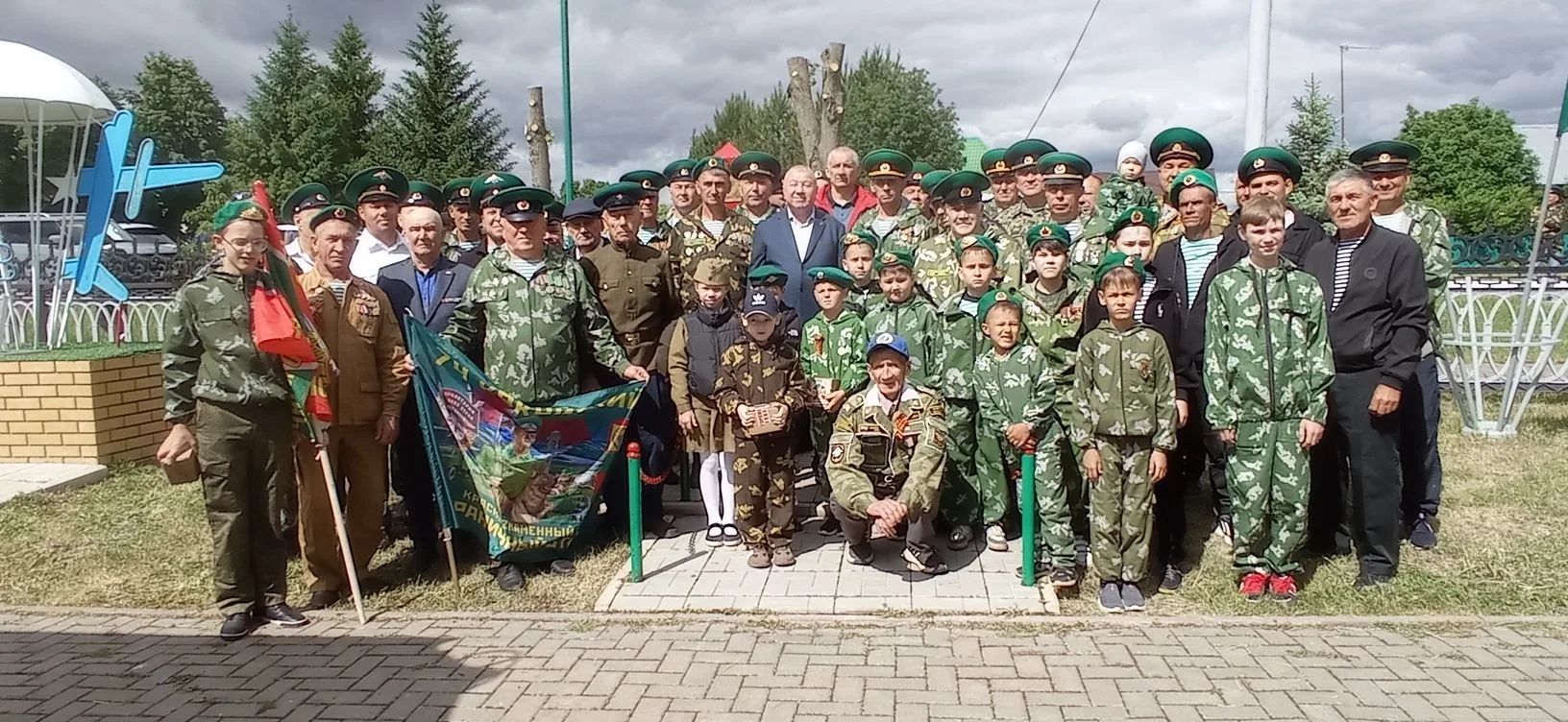 Сарманда чик сакчыларын хөрмәтләделәр
