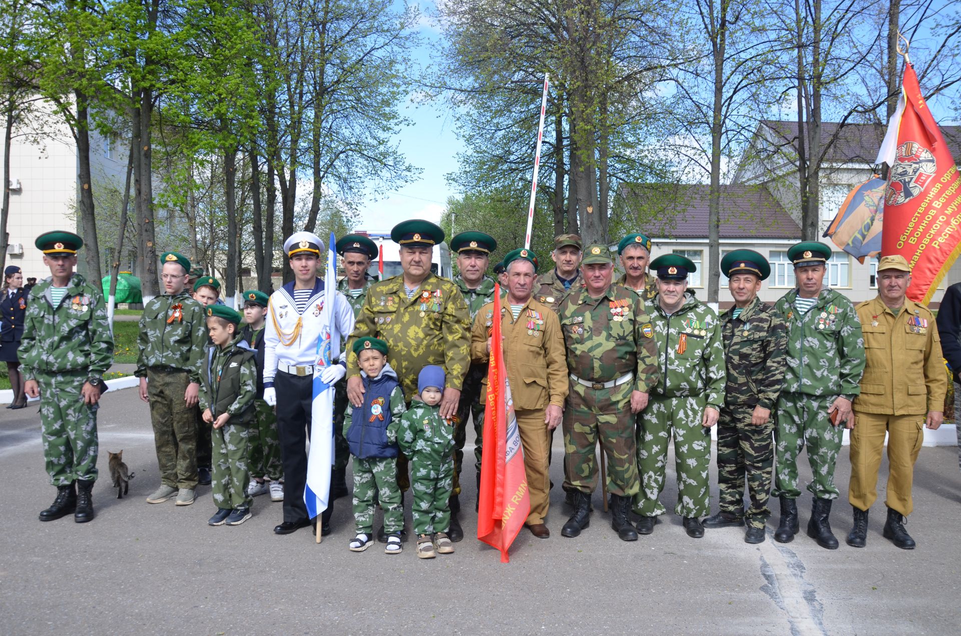 Парад бәйрәмнең иң тантаналы өлеше булды