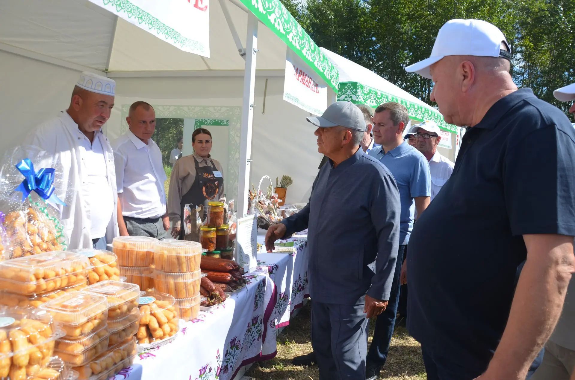 Районга Татарстан Рәисе Рөстәм Миңнеханов килде