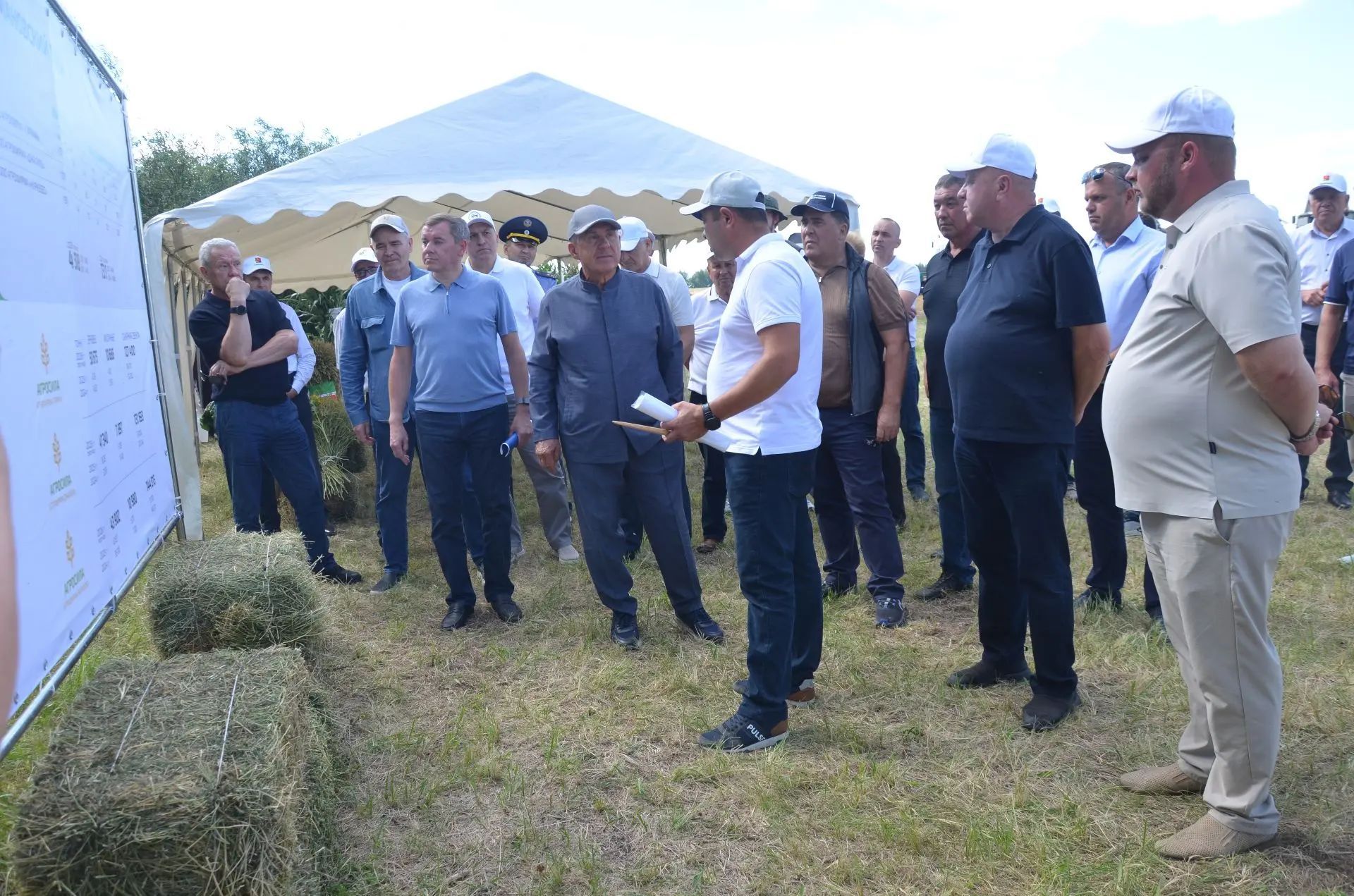 Районга Татарстан Рәисе Рөстәм Миңнеханов килде