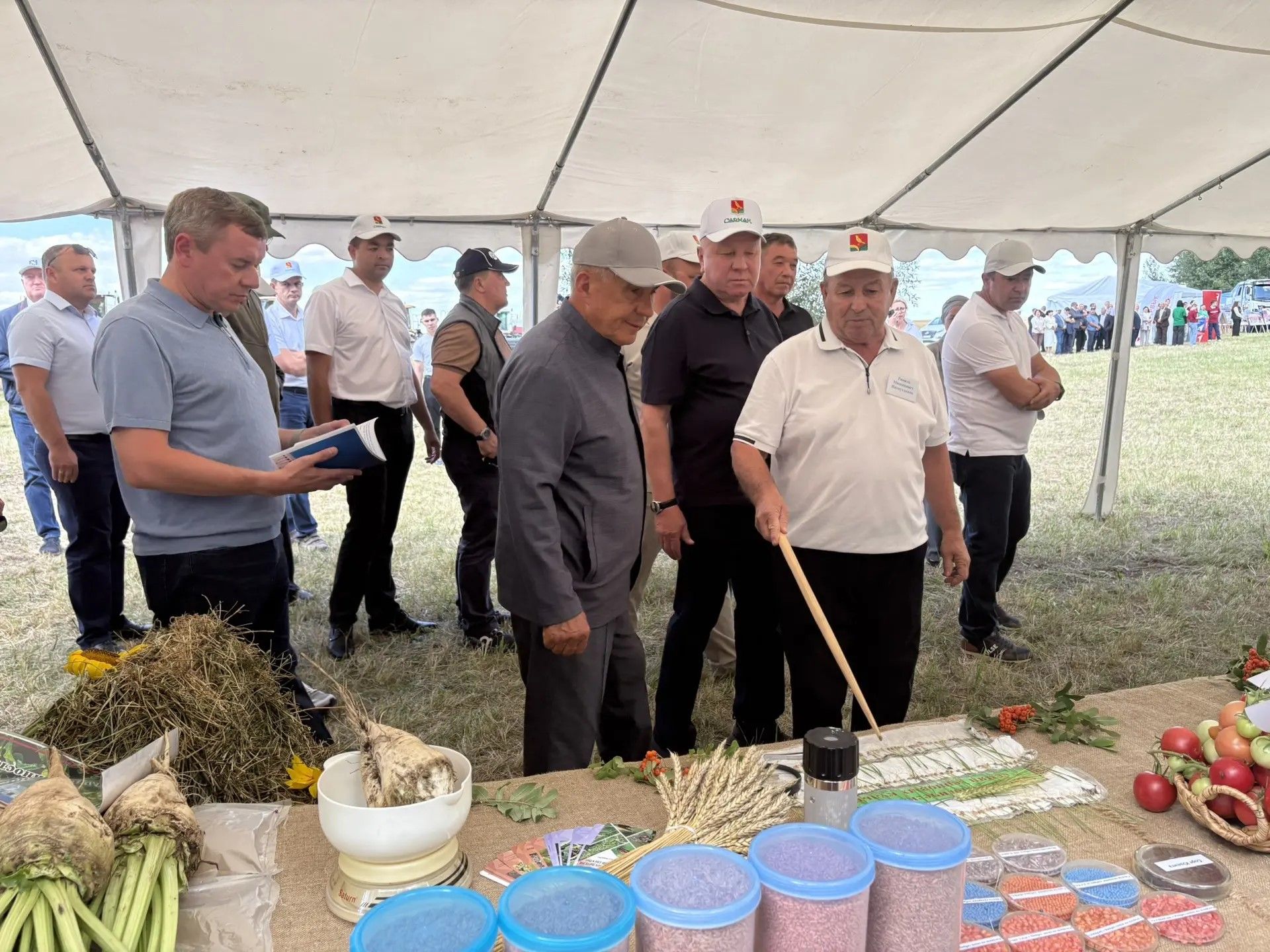 «Сарман районында бер генә дәүләт программасының да үтәлми калганы юк», – диде Татарстан Рәисе Рөстәм Миңнеханов