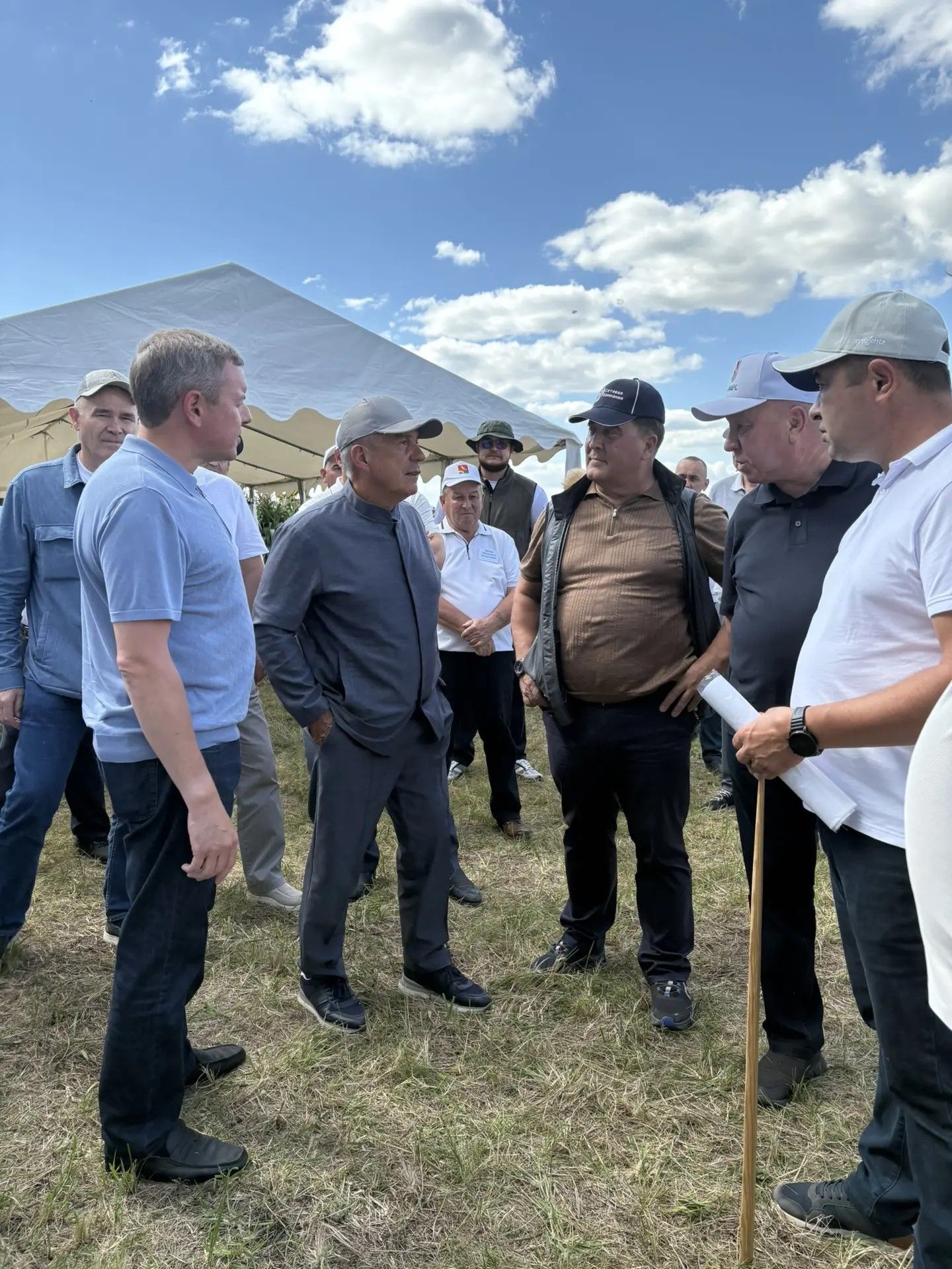 «Сарман районында бер генә дәүләт программасының да үтәлми калганы юк», – диде Татарстан Рәисе Рөстәм Миңнеханов