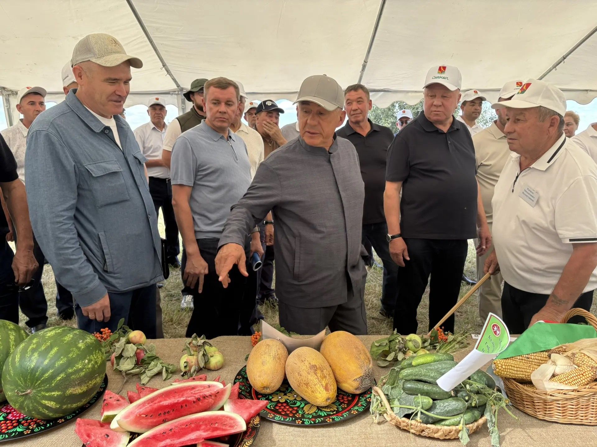 «Сарман районында бер генә дәүләт программасының да үтәлми калганы юк», – диде Татарстан Рәисе Рөстәм Миңнеханов