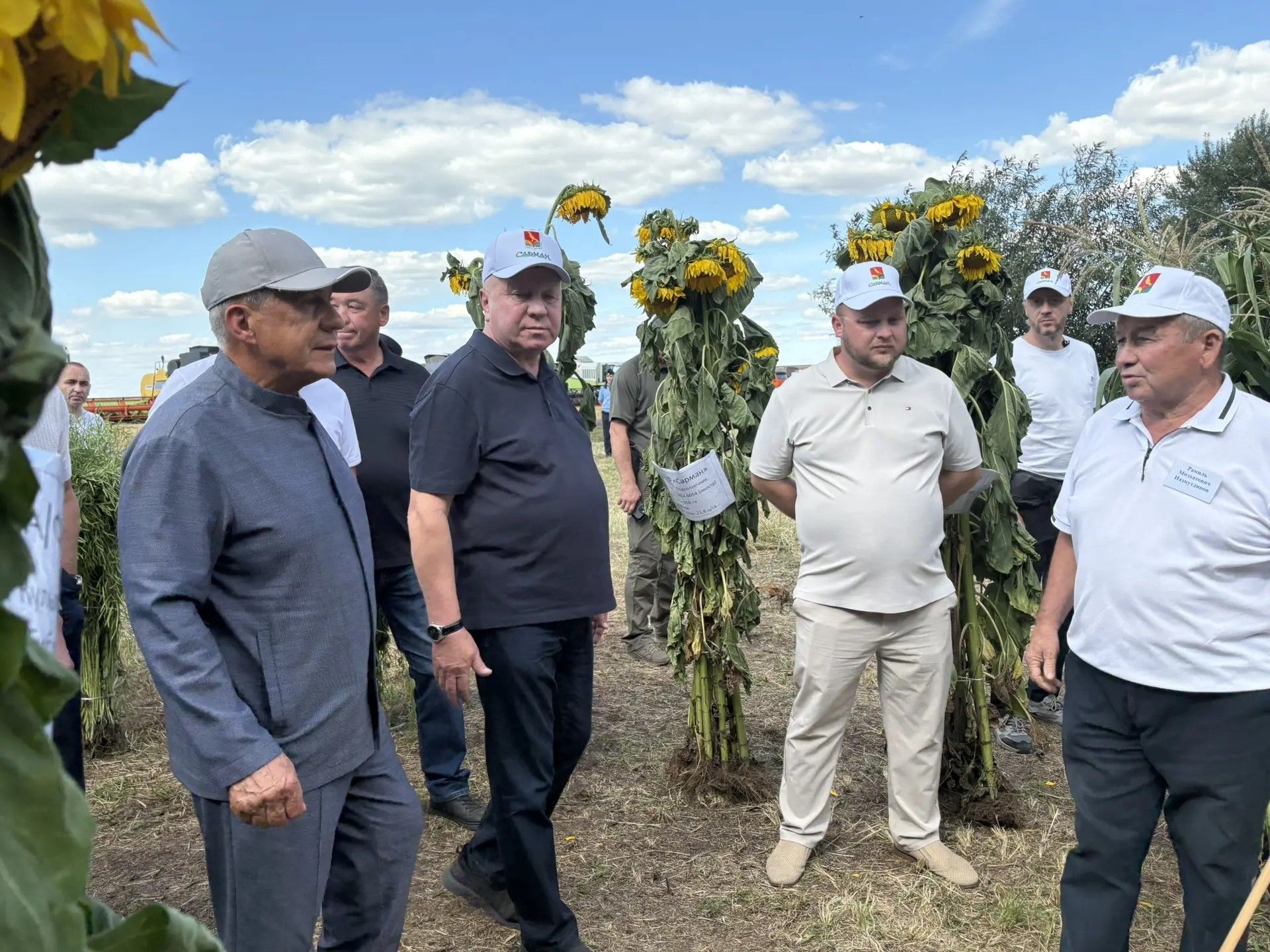 «Сарман районында бер генә дәүләт программасының да үтәлми калганы юк», – диде Татарстан Рәисе Рөстәм Миңнеханов