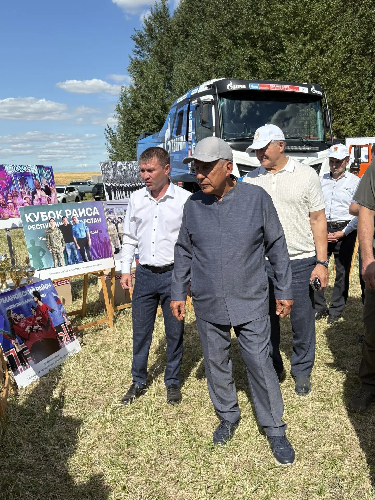 «Сарман районында бер генә дәүләт программасының да үтәлми калганы юк», – диде Татарстан Рәисе Рөстәм Миңнеханов