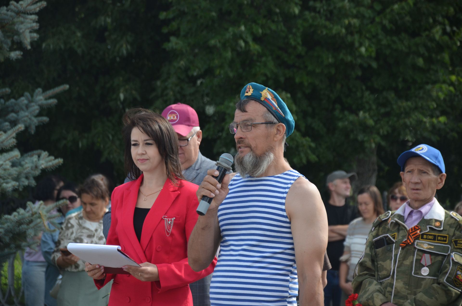 Сарманда десантчылар бәйрәм итәләр